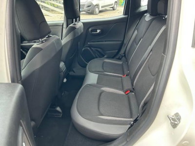 Jeep Renegade 1.3 T4 190CV PHEV 4xe AT6 Limited (6)