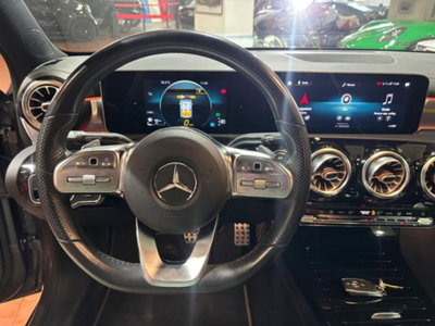 Mercedes-Benz Classe A 220 d AMG Line Premium Plus auto (9)