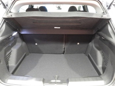 Jeep Avenger 1.2 turbo e-hybrid mhev Longitude fwd 110cv edct6 (12)
