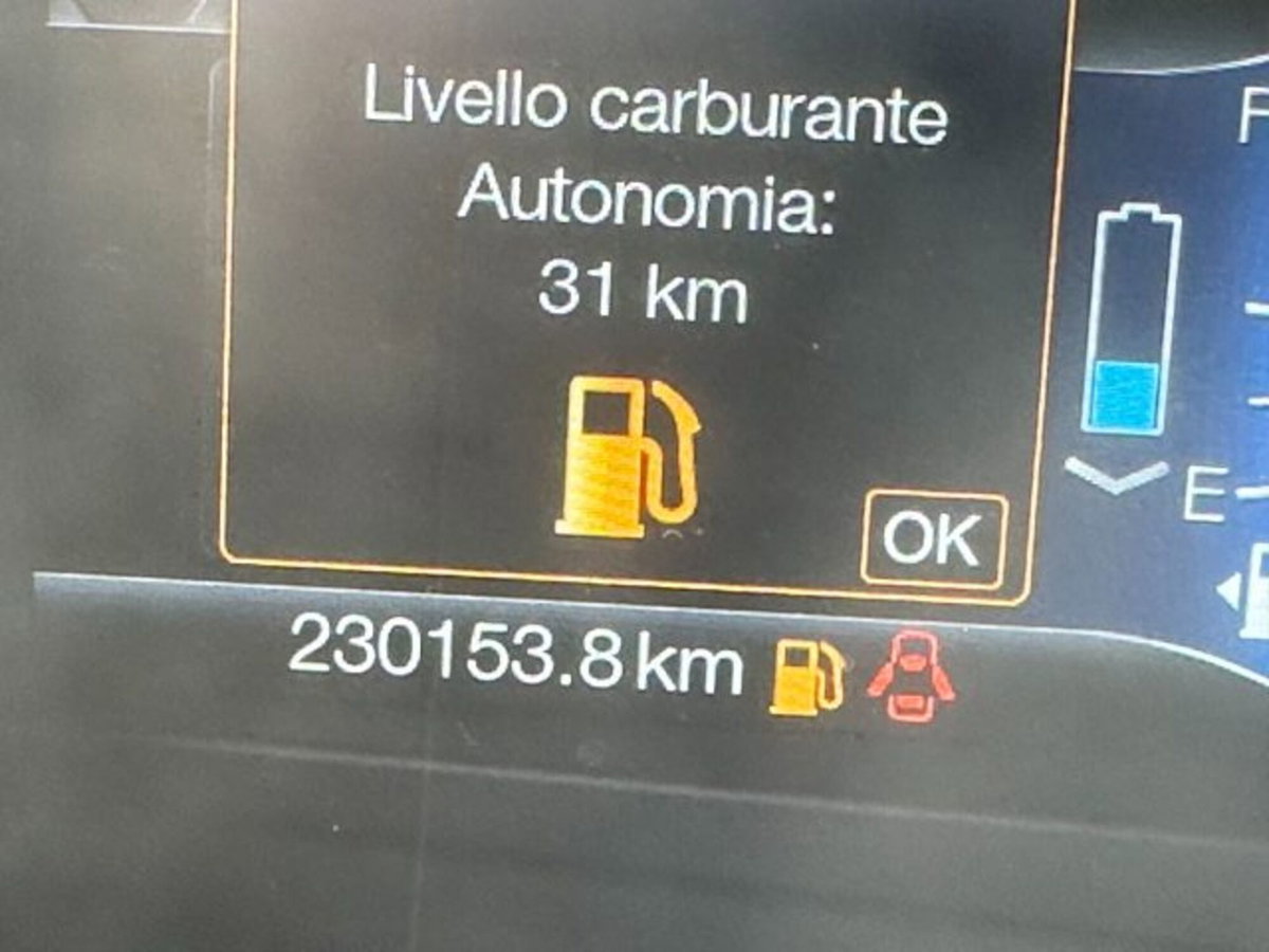 Ford Mondeo Station Wagon Full Hybrid 2.0 187 CV eCVT SW Titanium Business (14)