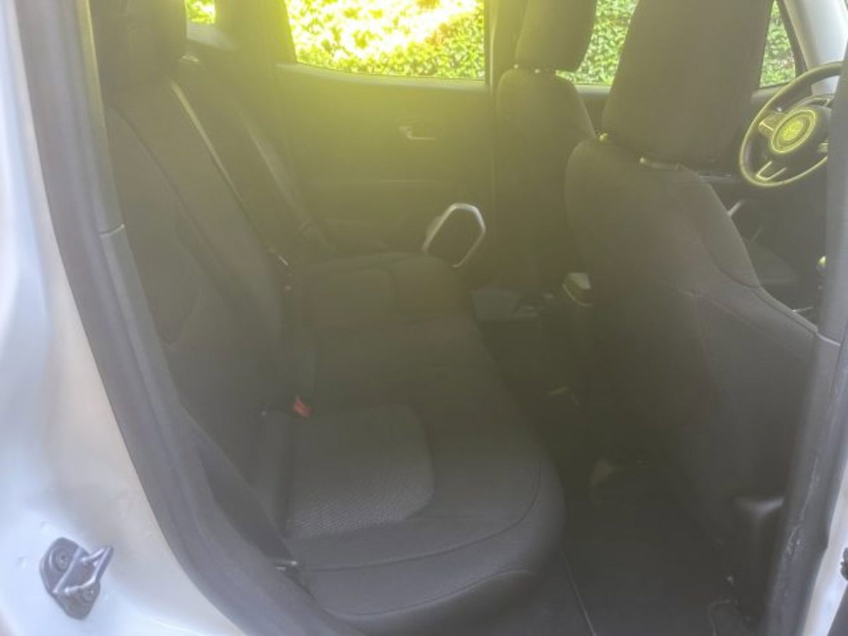 Jeep Renegade 1.6 Mjt Sport (10)