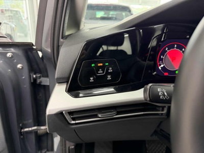 Volkswagen Golf Variant 2.0 TDI 150 CV DSG SCR 4Motion Life (16)