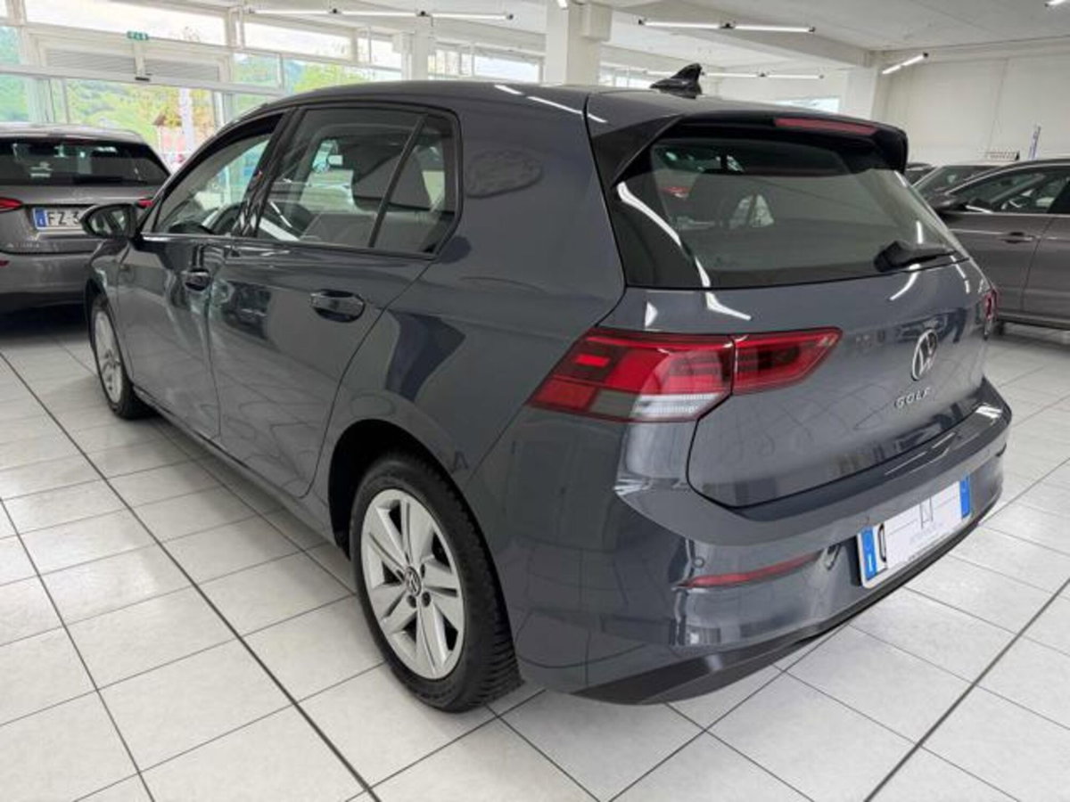 Volkswagen Golf Variant 2.0 TDI 150 CV DSG SCR 4Motion Life (2)