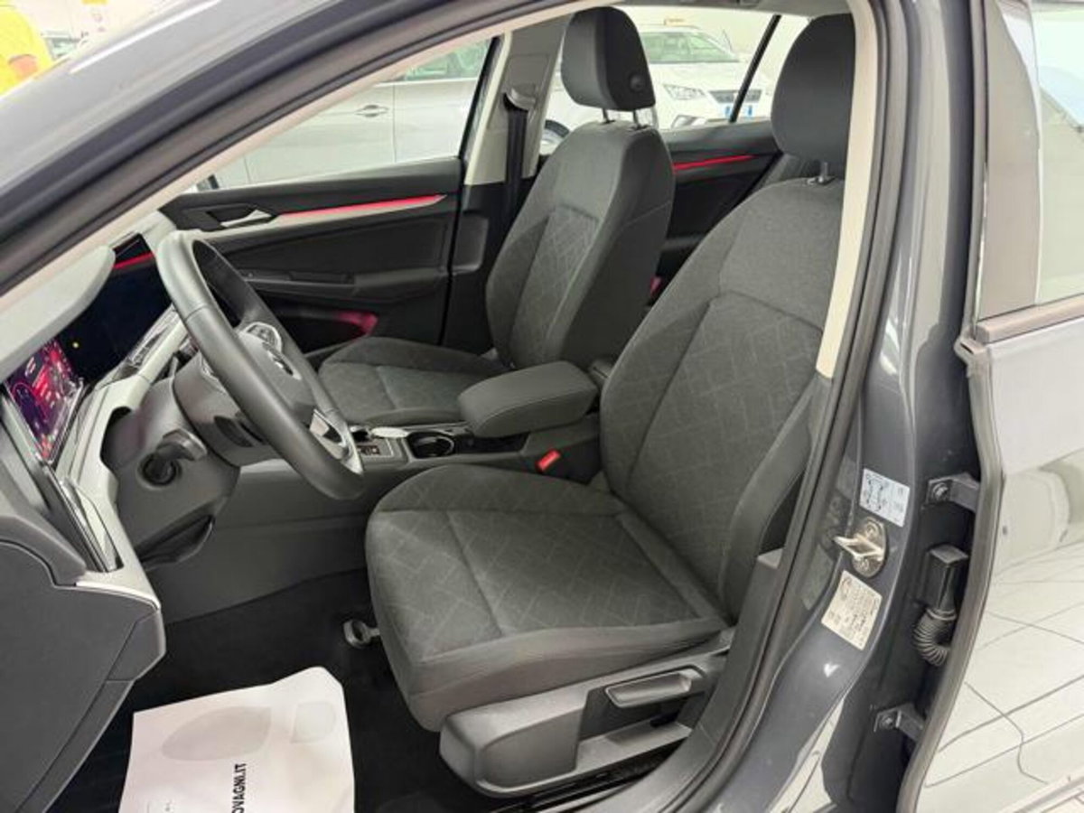 Volkswagen Golf Variant 2.0 TDI 150 CV DSG SCR 4Motion Life (5)