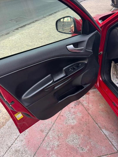 Alfa Romeo Giulietta 1.4 Turbo Giulietta 120cv (8)