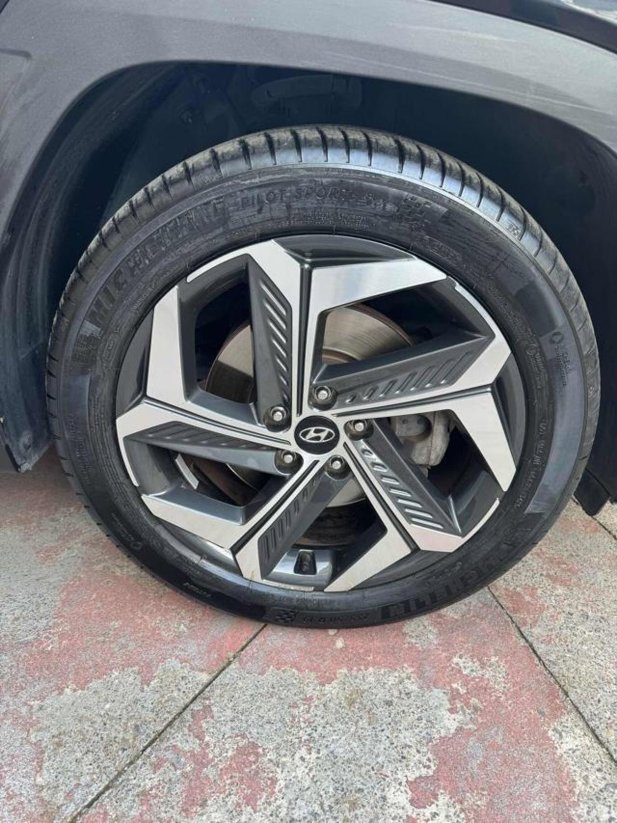 Hyundai Tucson 1.6 CRDi Exellence (14)