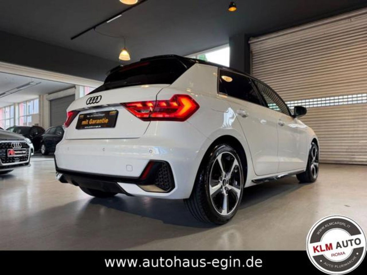 Audi A1 Sportback 30 TFSI S line edition (3)