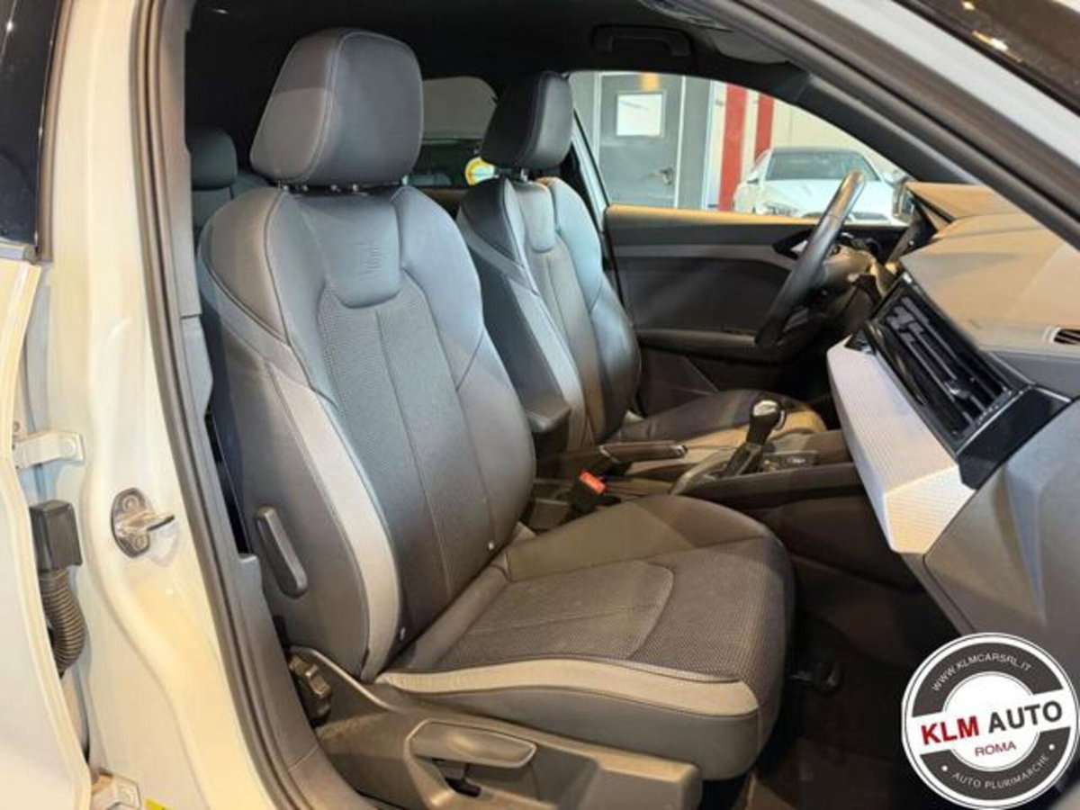 Audi A1 Sportback 30 TFSI S line edition (9)