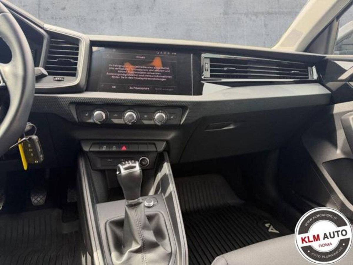 Audi A1 Sportback 25 TFSI Admired Advanced (8)