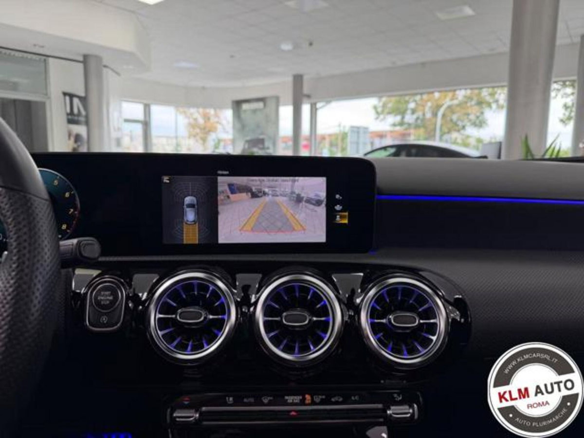 Mercedes-Benz Classe A Sedan 200 Automatic 4p. Premium (12)