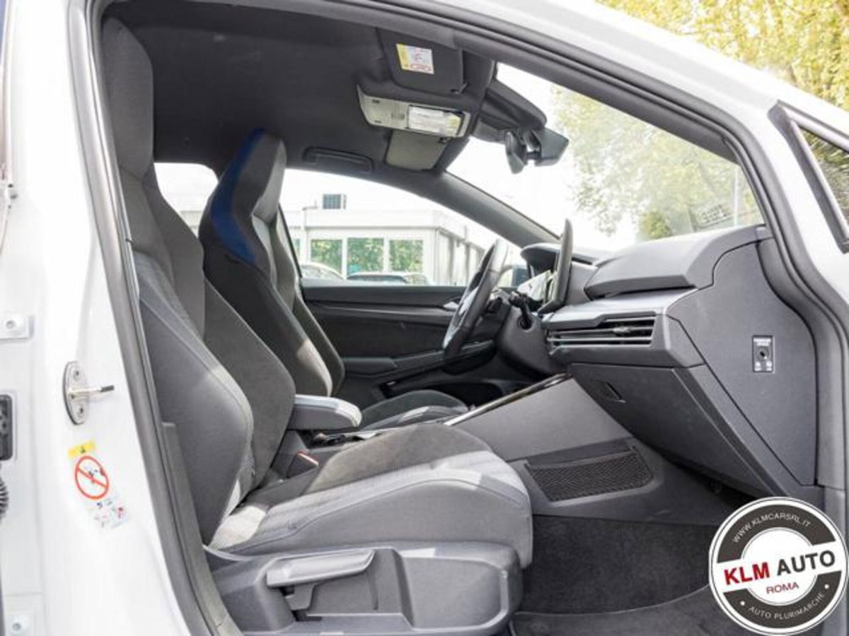 Volkswagen Golf 1.5 tsi ehybrid GTE 272cv dsg (4)