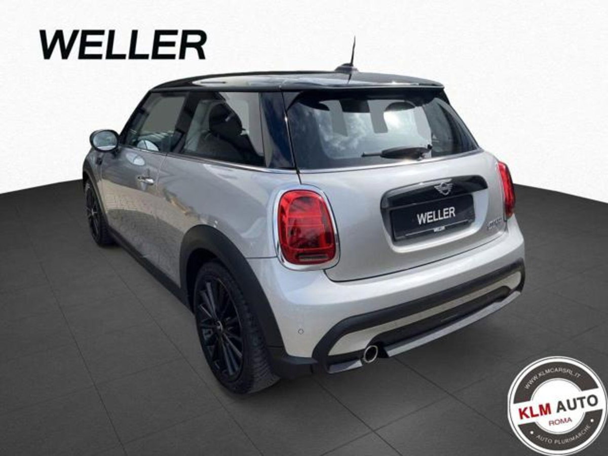 MINI Mini 1.5 Cooper Essential (2)