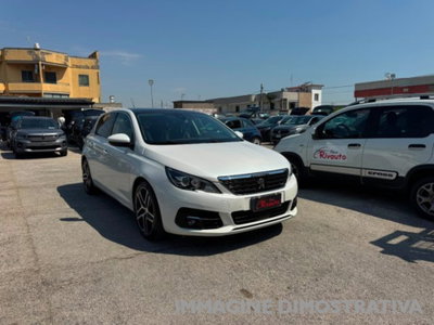 Peugeot 308 BlueHDi 130 S&S Allure (2)