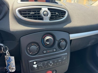 Renault Clio 1.2 16V 5 porte GPL Dynamique (12)