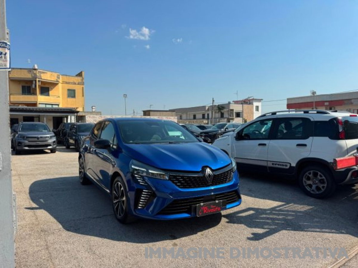 Renault Clio TCe 90 CV 5 porte Techno (3)