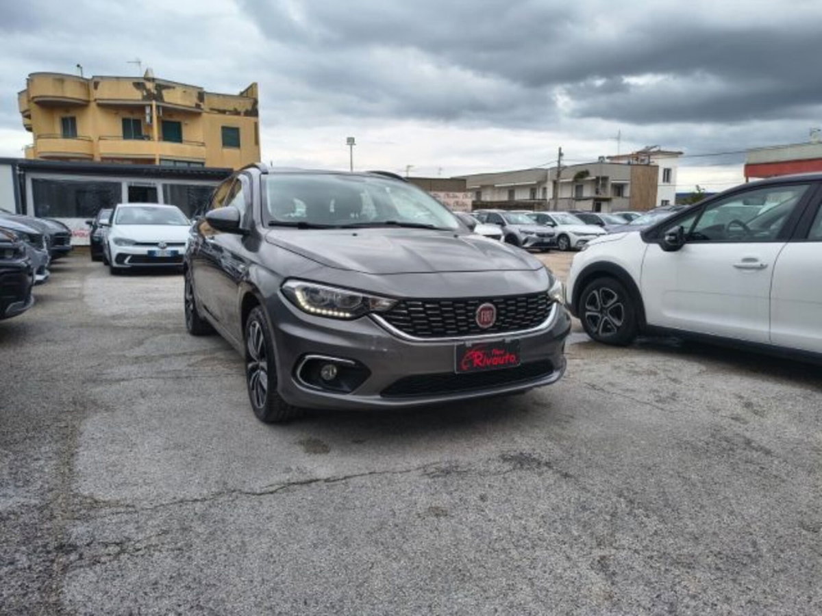Fiat Tipo Station Wagon Tipo 1.6 Mjt S&S DCT SW Lounge (2)
