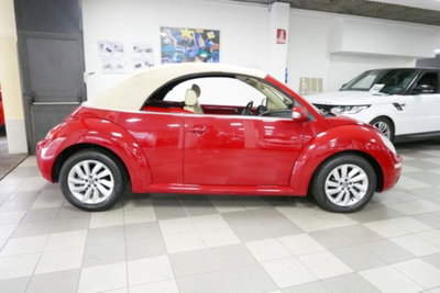 Volkswagen New Beetle Cabrio TDI 105CV (3)