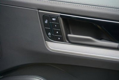 Porsche Cayenne 3.0 e-hybrid tiptronic (10)