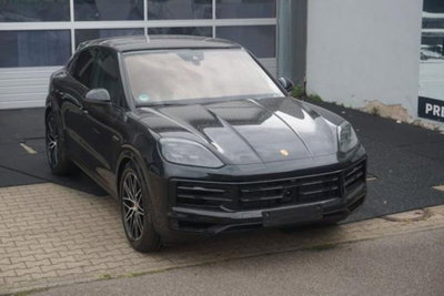 Porsche Cayenne 3.0 e-hybrid tiptronic (2)