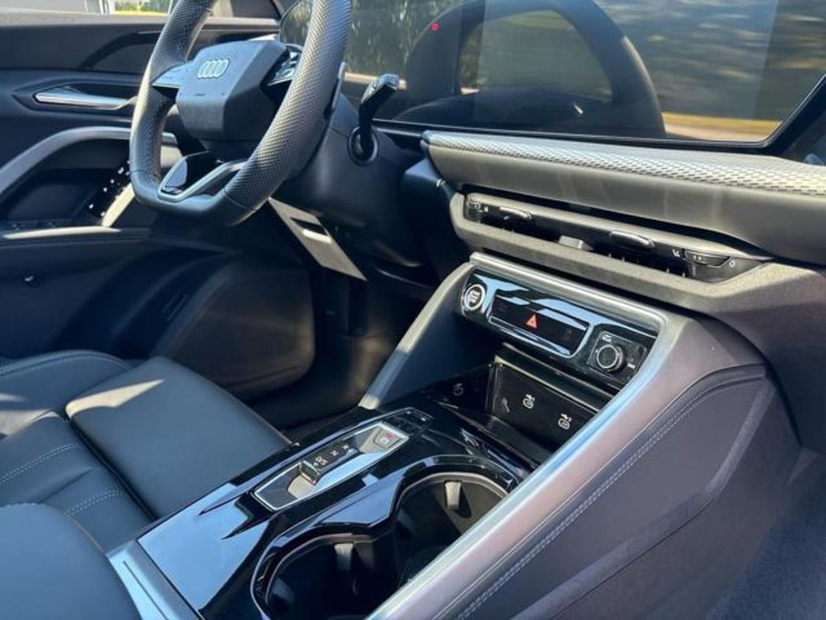 Audi Q5 Sportback 2.0 tdi mhev+ S line quattro 204cv s-tronic (15)