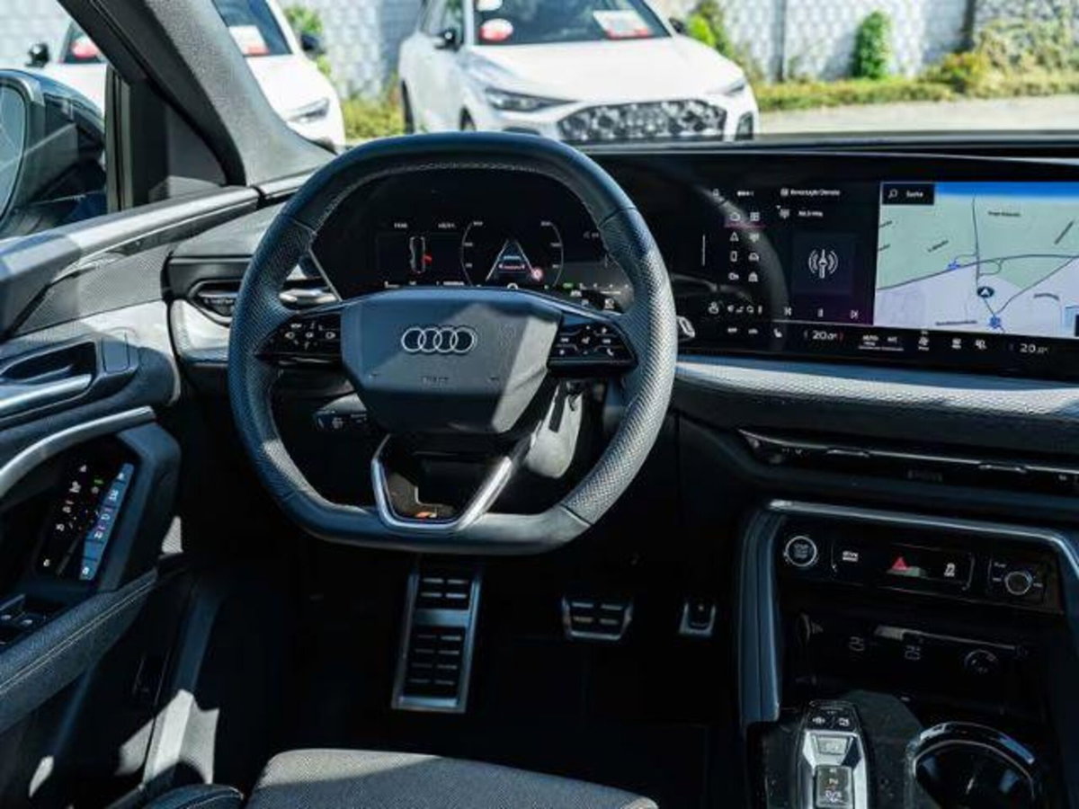 Audi Q5 Sportback 2.0 tfsi mhev+ S line edition 204cv s-tronic (6)