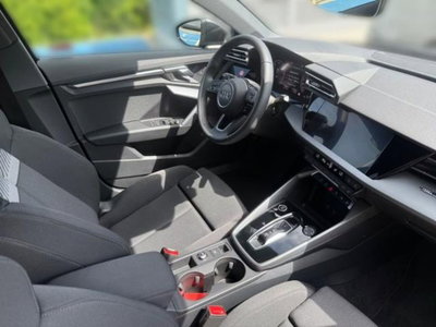 Audi A3 Sportback 35 TDI S line edition (14)