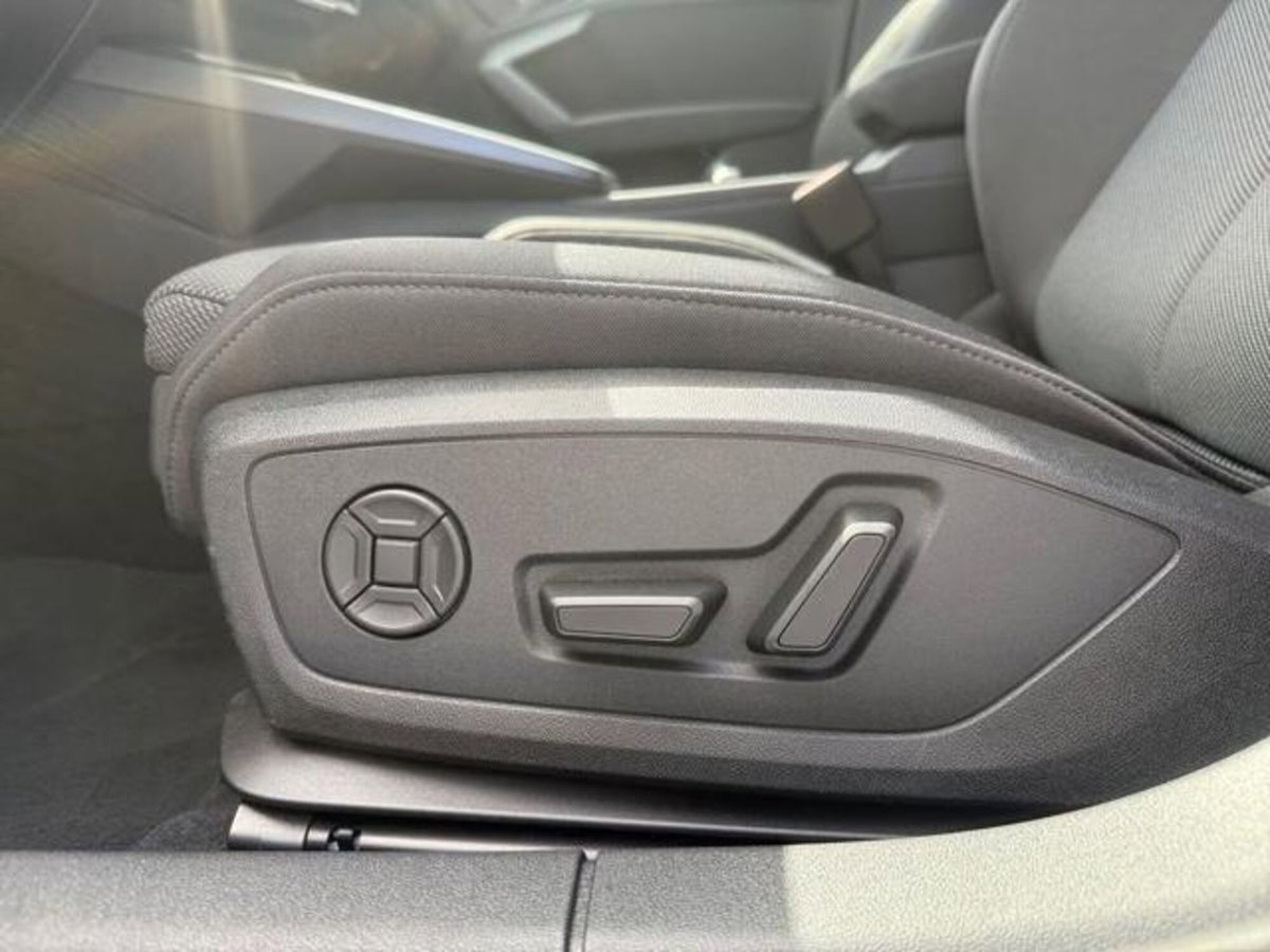 Audi A3 Sportback 35 TDI S line edition (7)