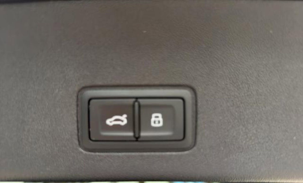 Audi Q3 Sportback 35 TDI S line edition (15)