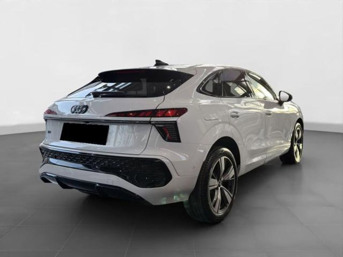 Audi Q3 Sportback 35 TFSI S line edition (2)