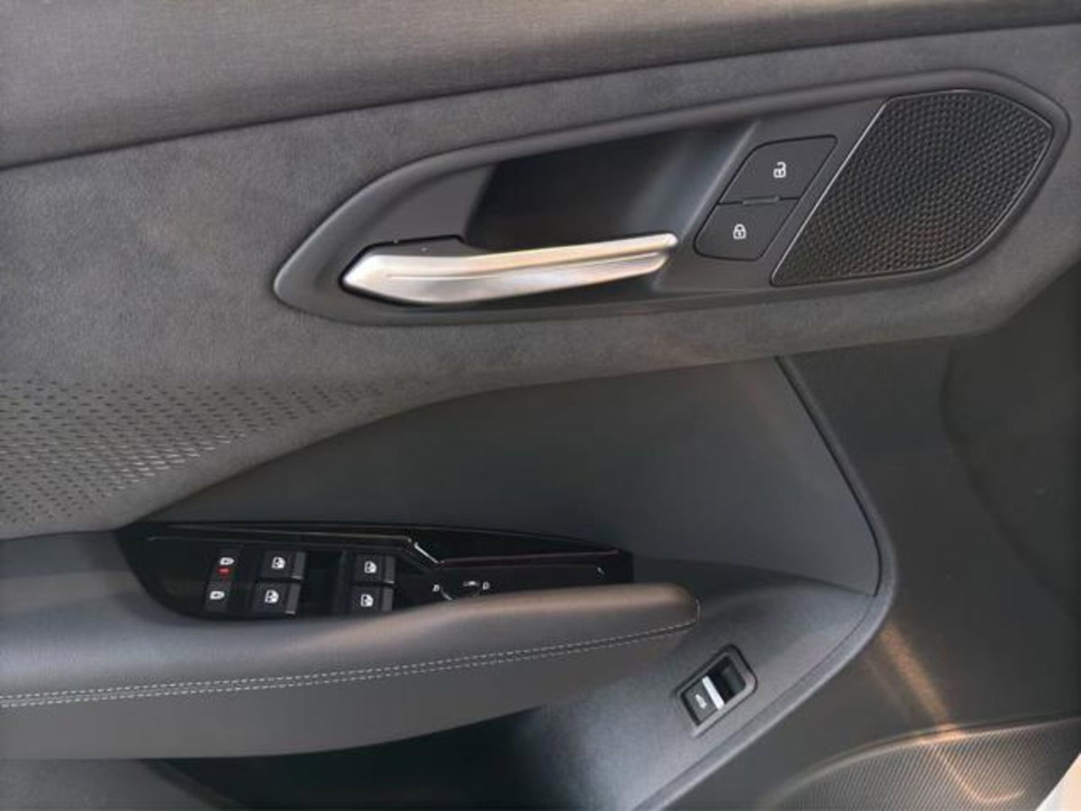Audi Q3 Sportback 35 TFSI S line edition (8)