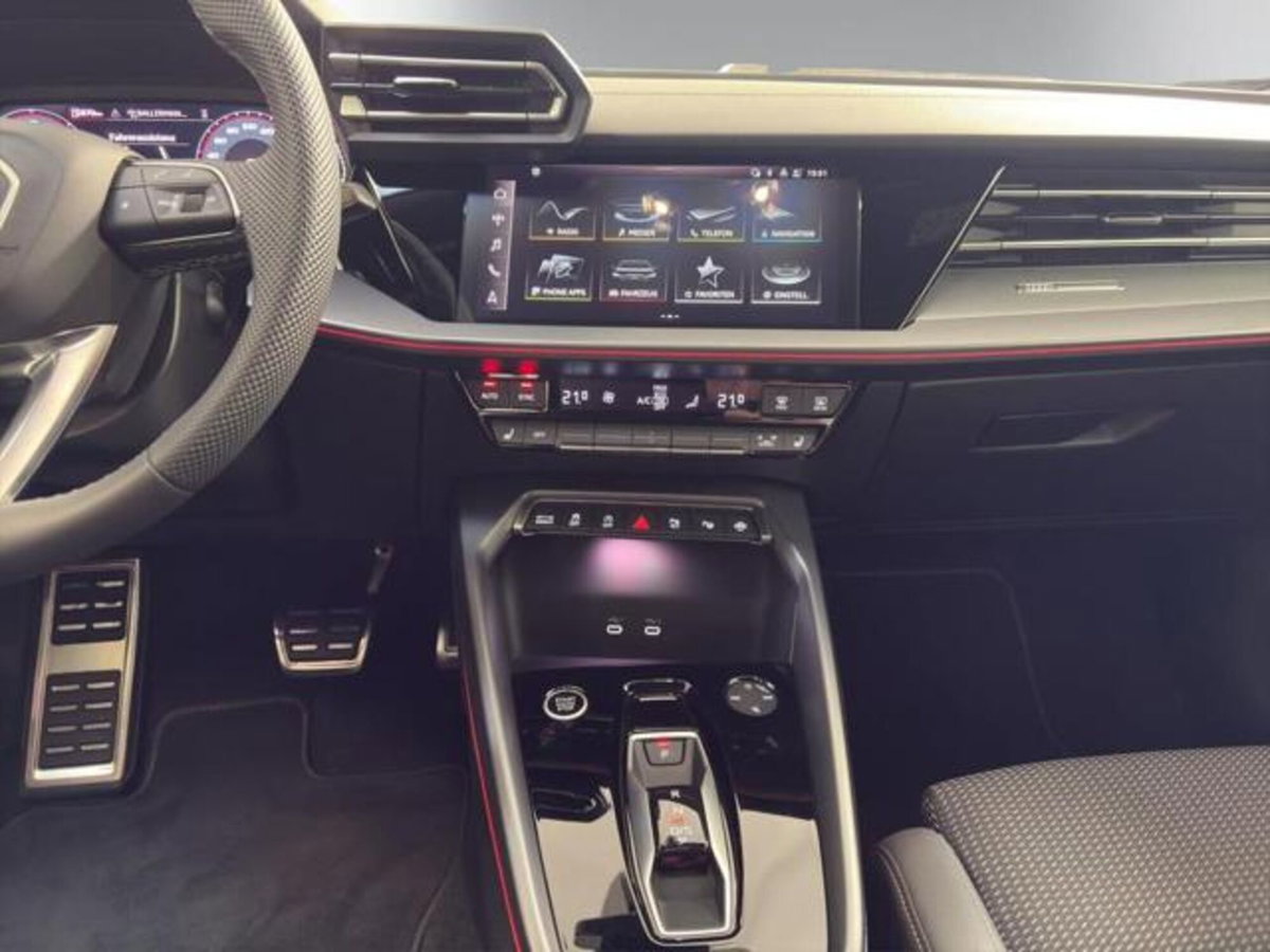 Audi A3 Sportback 35 TDI S line edition (13)