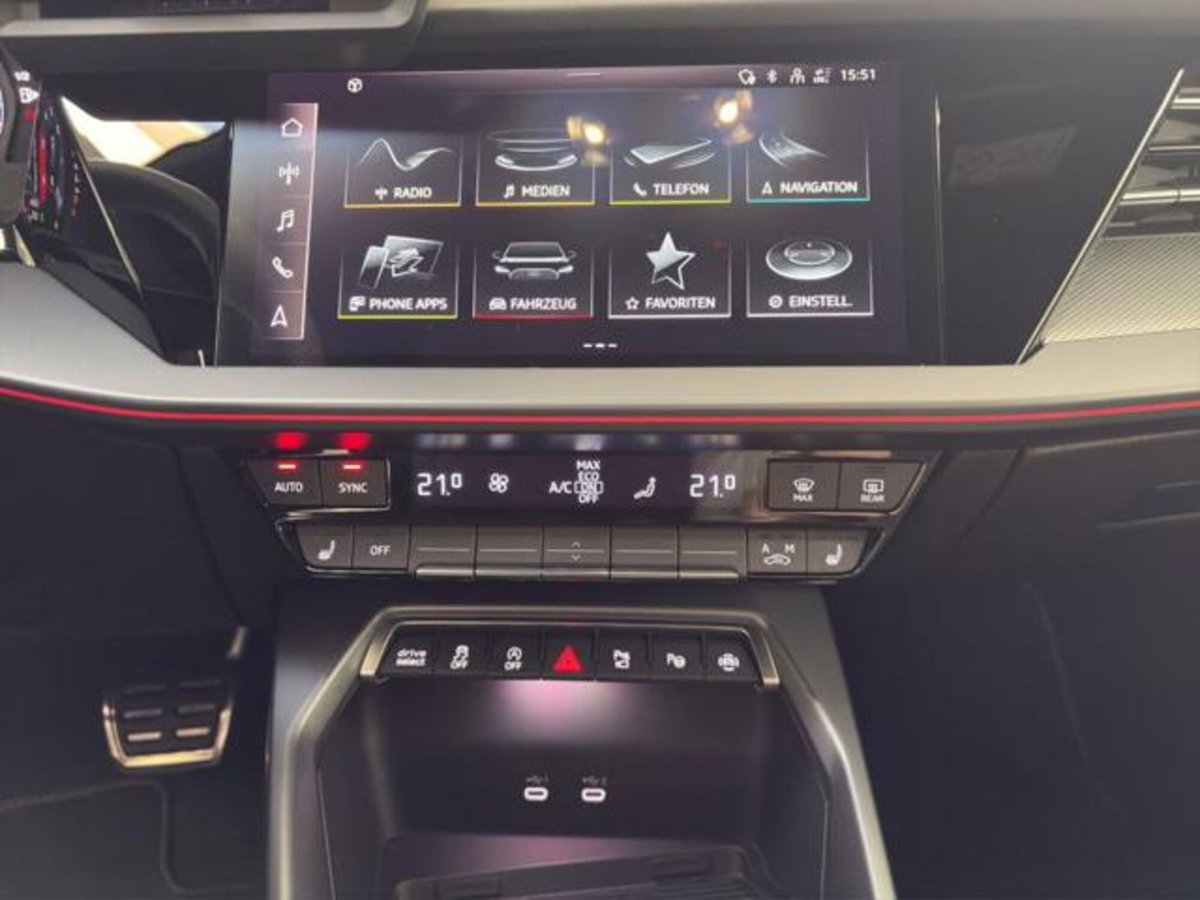 Audi A3 Sportback 35 TDI S line edition (14)