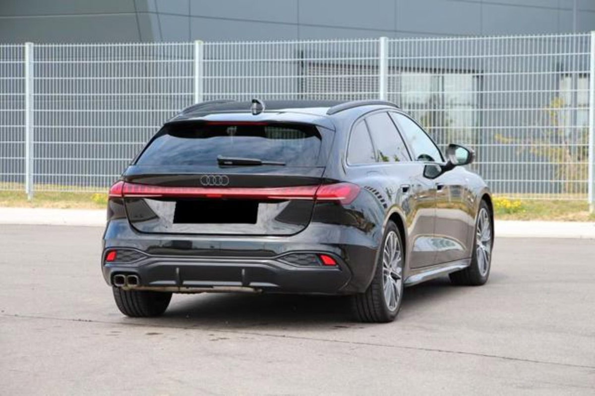 Audi A5 Avant 2.0 tdi mhev+ S line edition 204cv s-tronic (16)