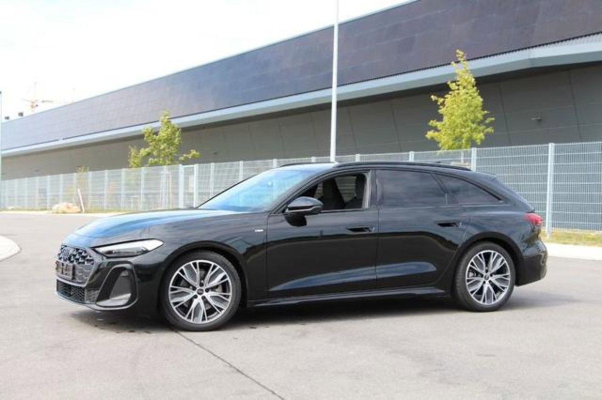 Audi A5 Avant 2.0 tdi mhev+ S line edition 204cv s-tronic (4)