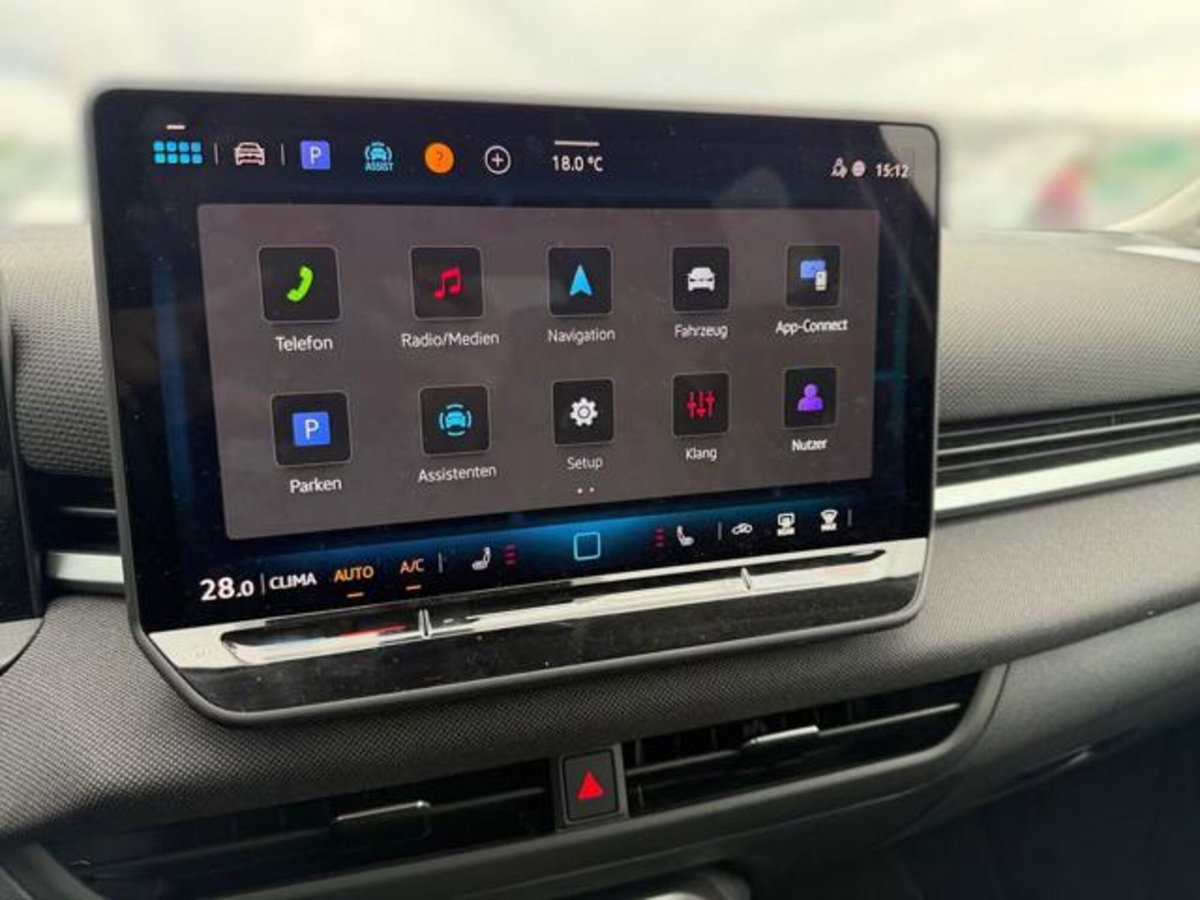 Volkswagen T-Roc 1.5 etsi Life 115cv dsg (11)