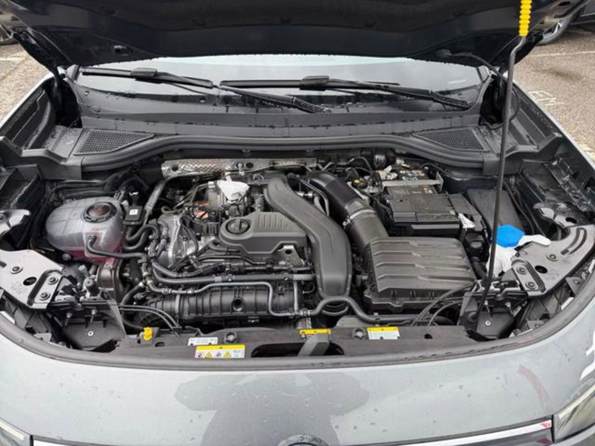 Volkswagen T-Roc 1.5 etsi Life 115cv dsg (7)