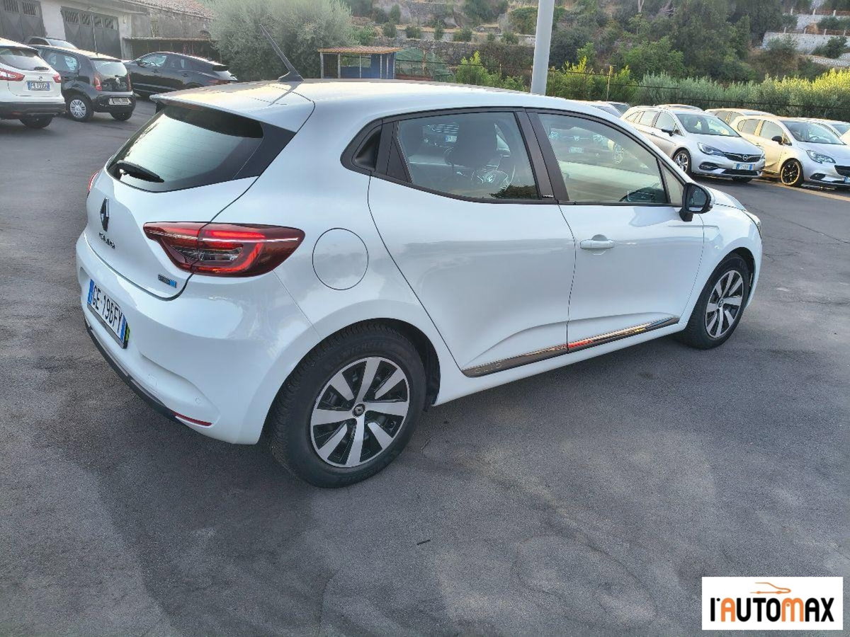Renault Clio TCe 90 CV 5 porte Zen (6)