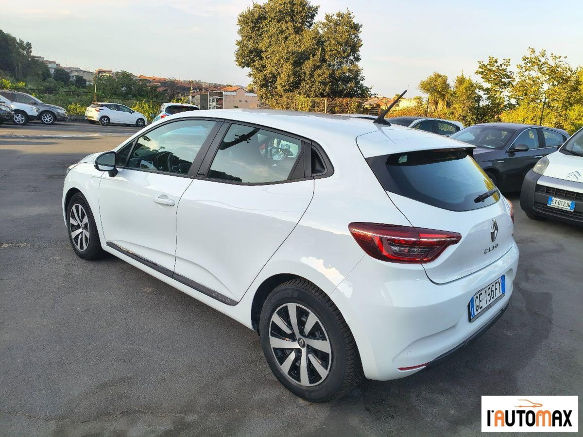 Renault Clio TCe 90 CV 5 porte Zen (7)