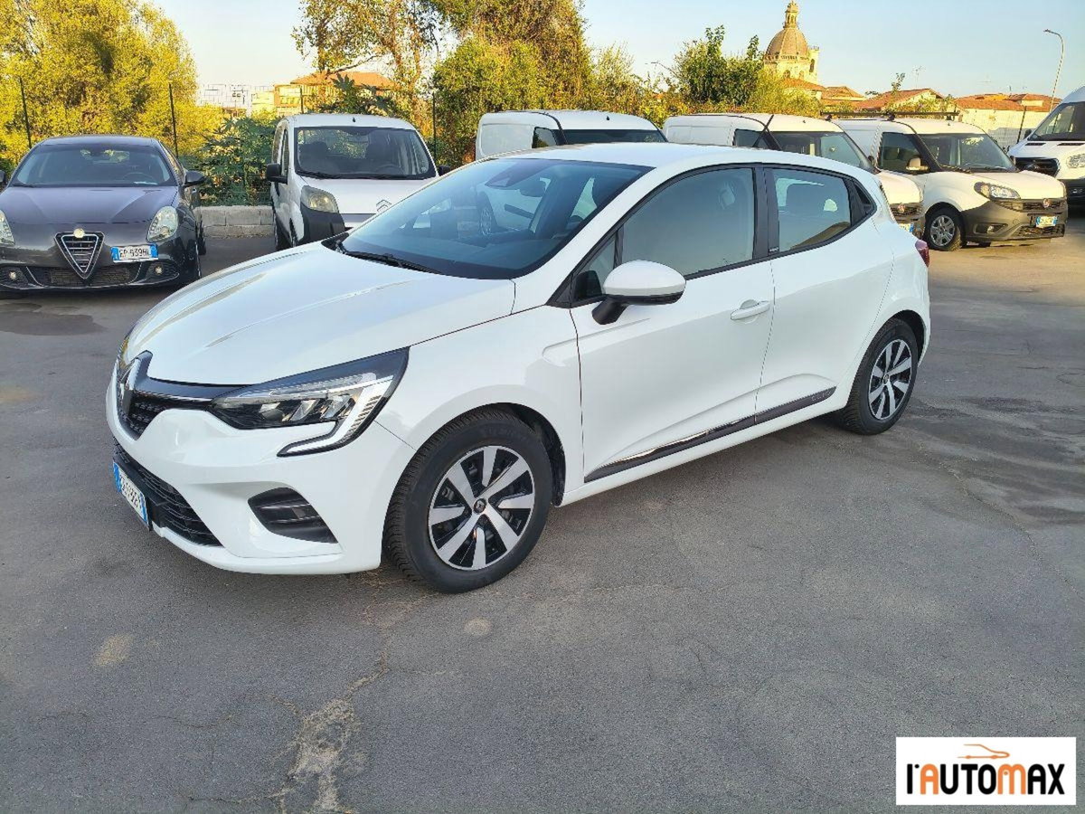 Renault Clio TCe 90 CV 5 porte Zen (2)