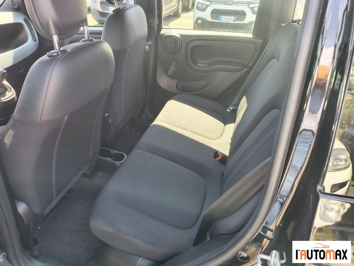 Fiat Panda 1.0 FireFly S&S Hybrid City Cross (7)