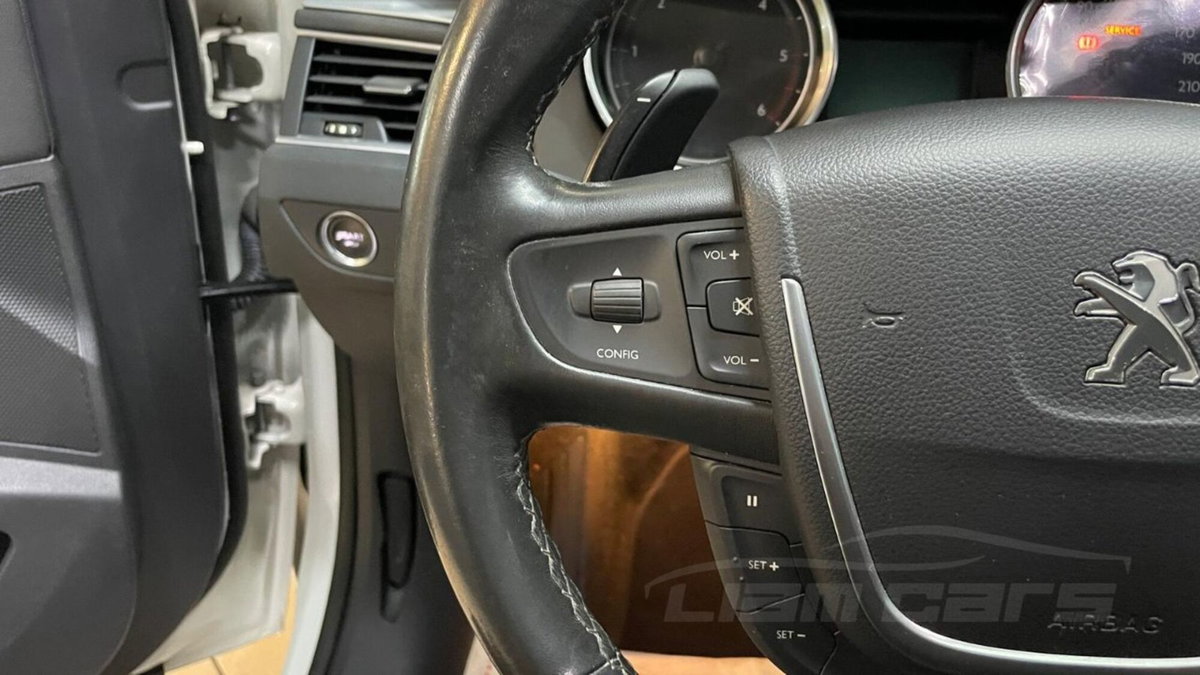 Peugeot 508 SW 2.2 HDi 204CV aut. Ciel GT (15)