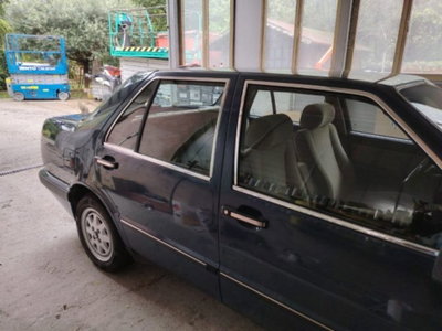 Lancia Thema i.e. (3)