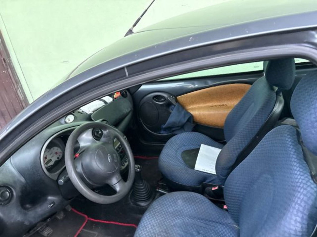 Ford Ka 1.3 (2)