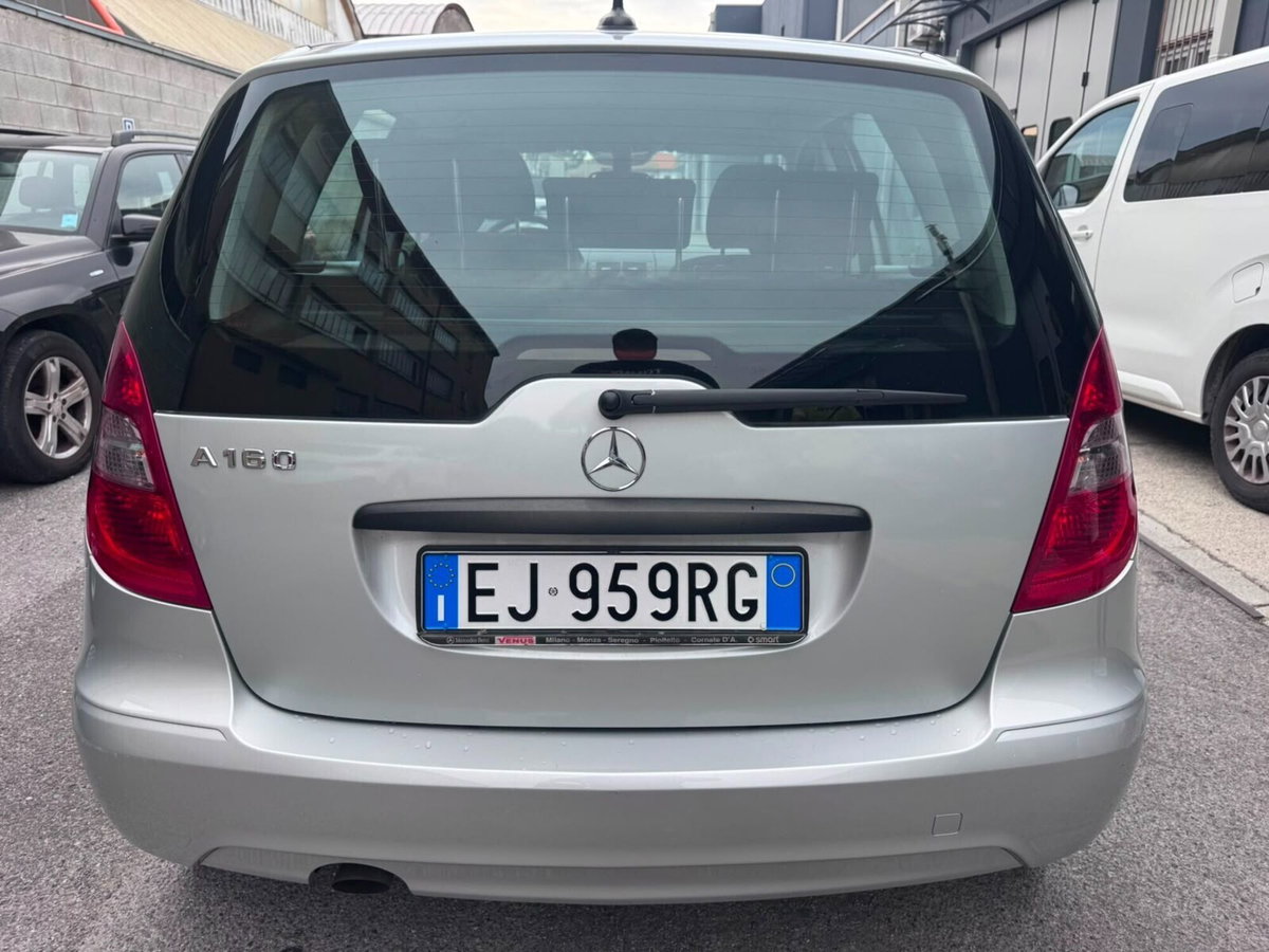 Mercedes-Benz Classe A 160 Elegance (5)