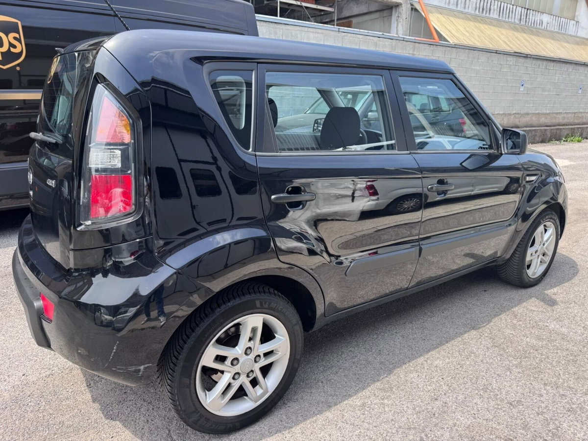 Kia Soul 1.6 CRDi VGT Cool (4)