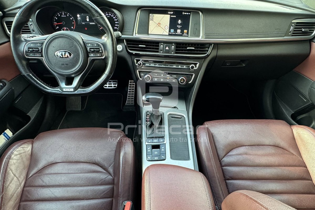 Kia Optima Sport Wagon 2.0 T-GDi AT6 Sportswagon GT (10)