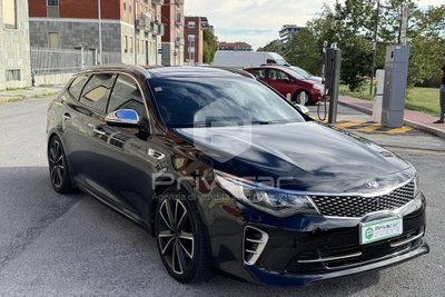 Kia Optima Sport Wagon 2.0 T-GDi AT6 Sportswagon GT (3)