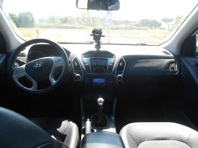 Hyundai ix35 2.0 CRDi 2WD Comfort (10)