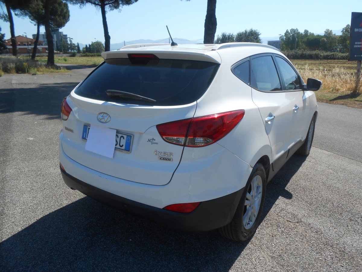 Hyundai ix35 2.0 CRDi 2WD Comfort (3)