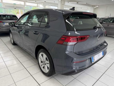 Volkswagen Golf 2.0 TDI 150 CV DSG SCR Life (2)